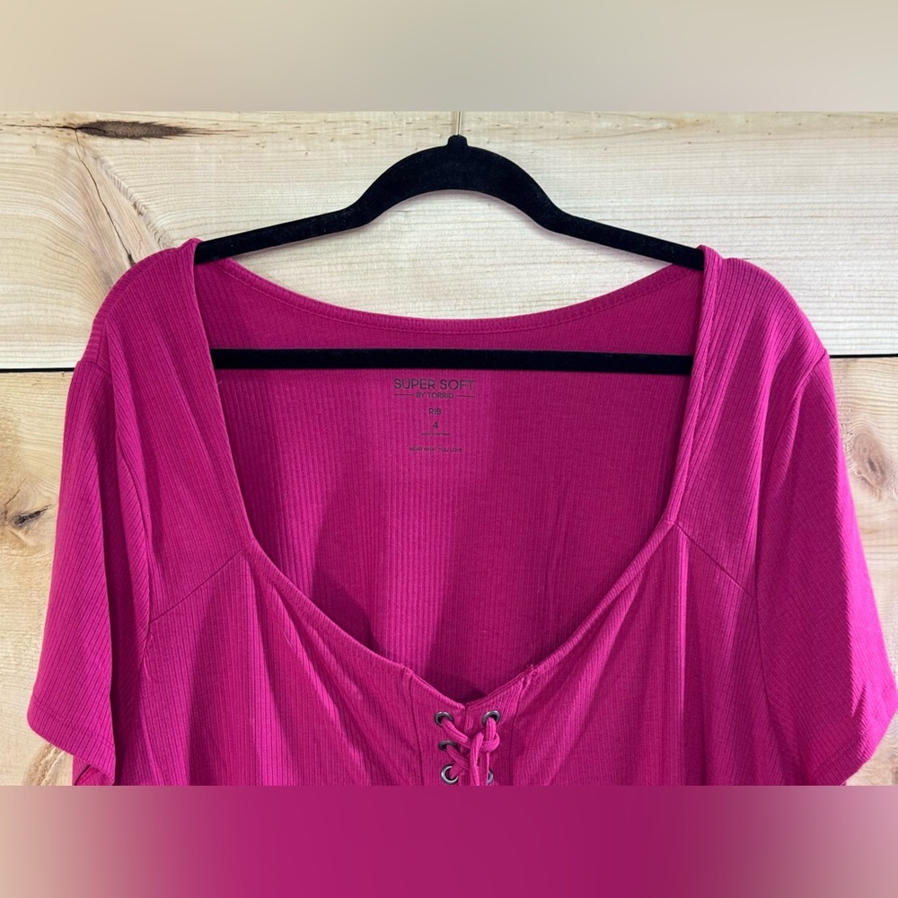 NWT Torrid Super Soft Ribbed Top - Picture 3 of 6